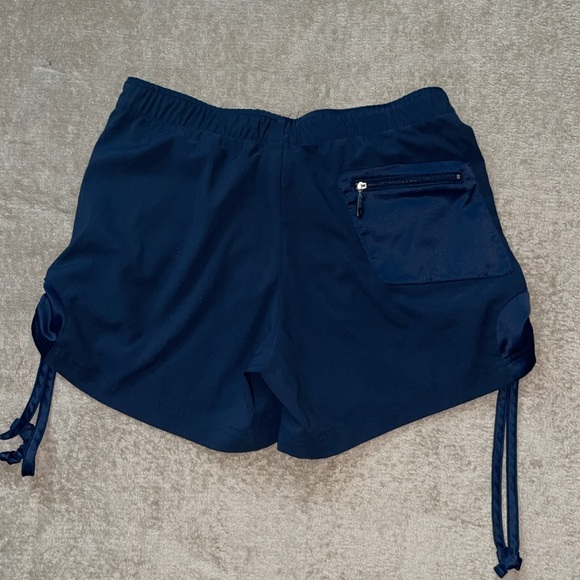 Nike dri fit zip up shorts - Picture 4 of 5